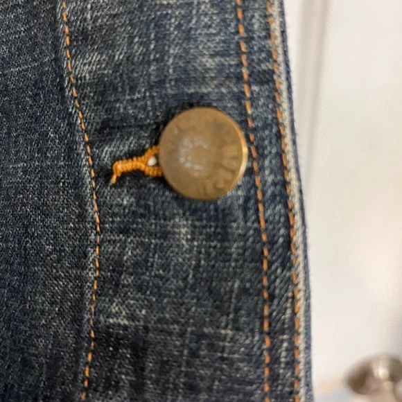 #CCC——MOSCHINO DENIM SKIRT SIZE 8 - Picture 7 of 8